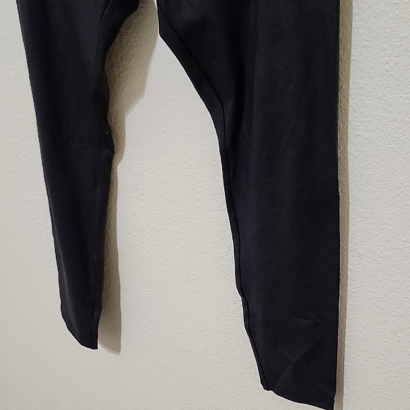 Simply Vera Vera Wang Black Leggings - Picture 4 of 6